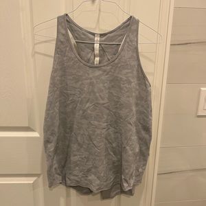 Lululemon gray camo workout tank